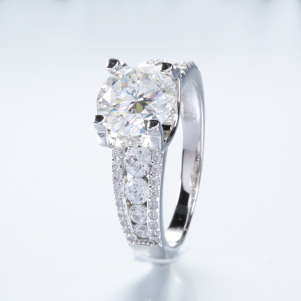 Elegant 925 Silver Moissanite Bull Head Ring, Ideal Gift